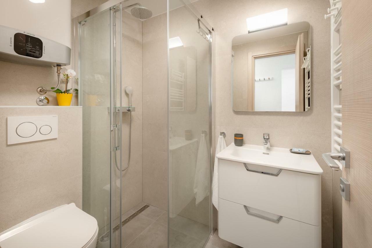 Rooms L17 สปลิท ภายนอก รูปภาพ